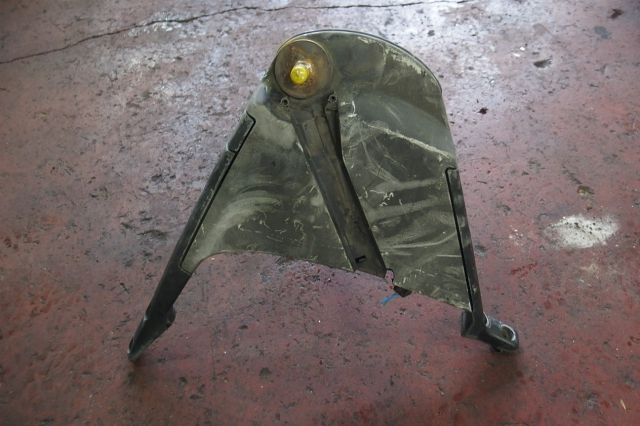 ミラーモーター(左)