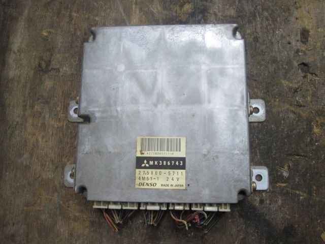 エンジンコンピューター