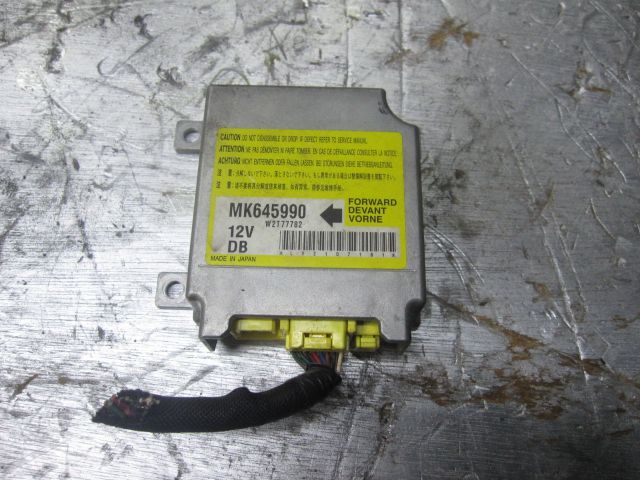 エアバッグコンピューター