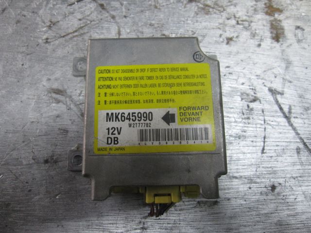 エアバッグコンピューター