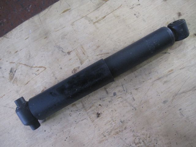 ショックアブソーバー(後左)