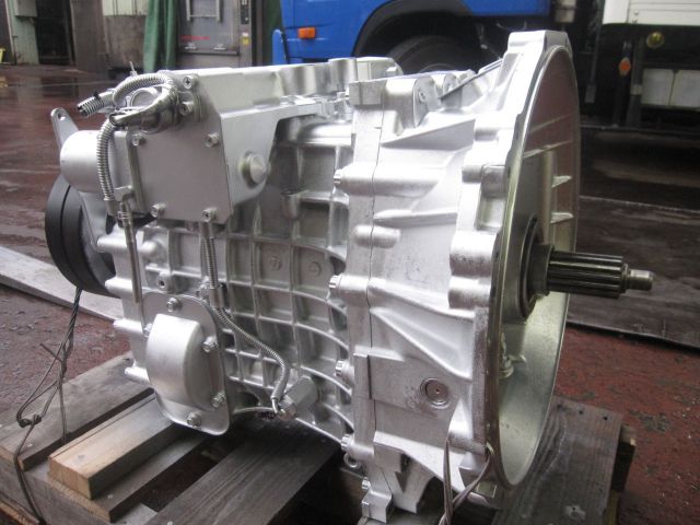 セミオートマチックミッションAy