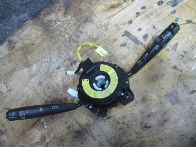 コンビネーションスイッチ