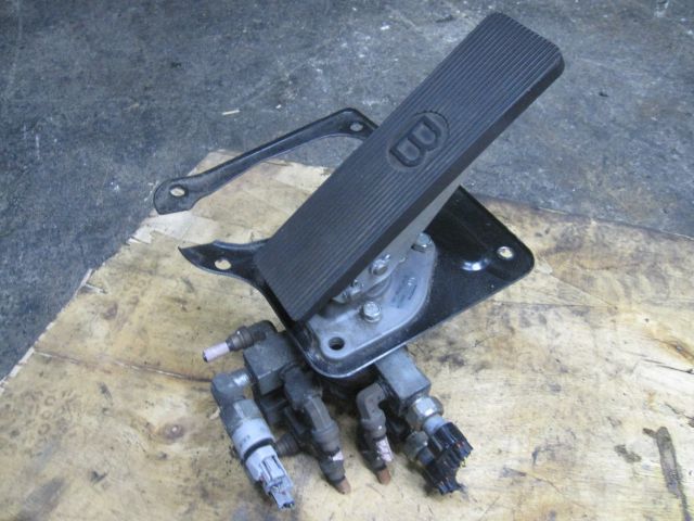 ブレーキバルブ