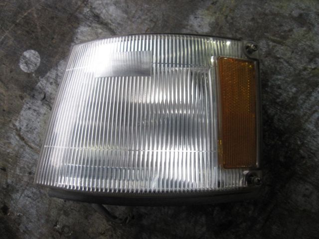 コーナーランプ(左)