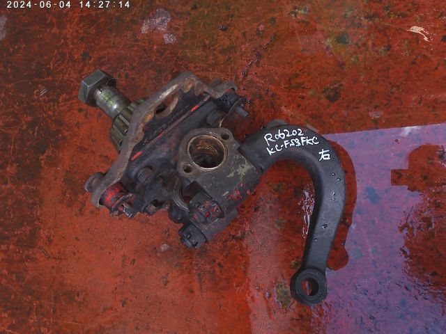 ナックルAy1軸目(右)