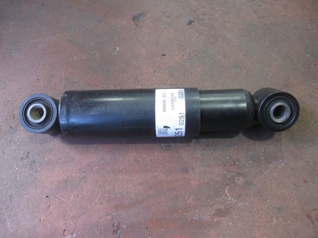 ショックアブソーバー(後右)