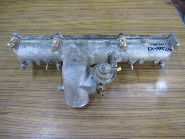 インレットマニホールド