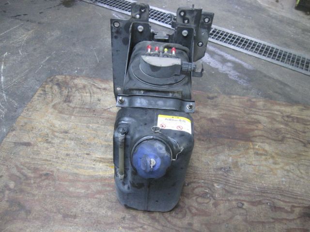 アドブルータンク