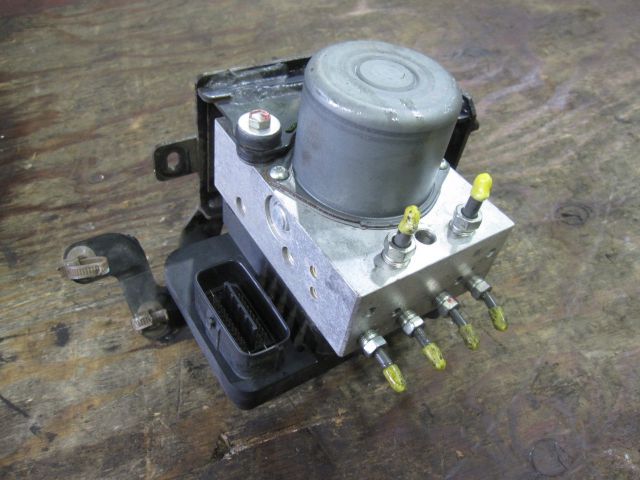 ABSアクチュエーター