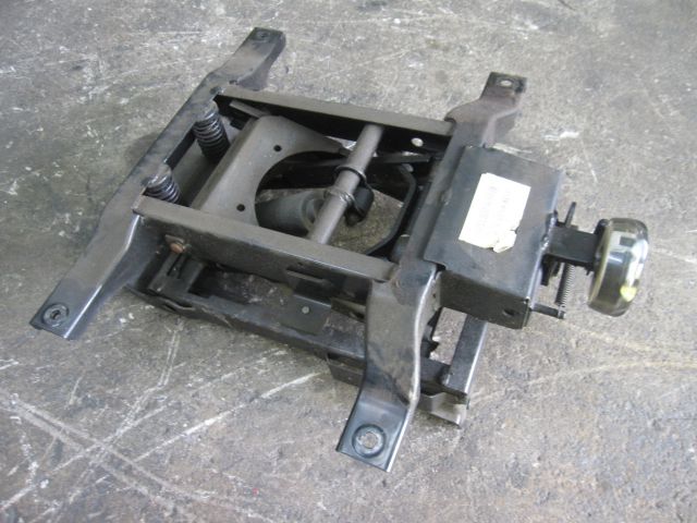 シートブラケット