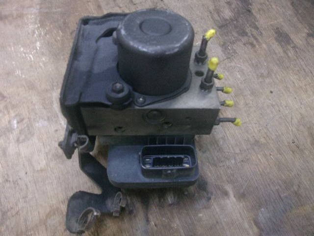 ABSアクチュエーター