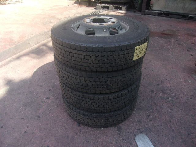 タイヤ・ホイルAy