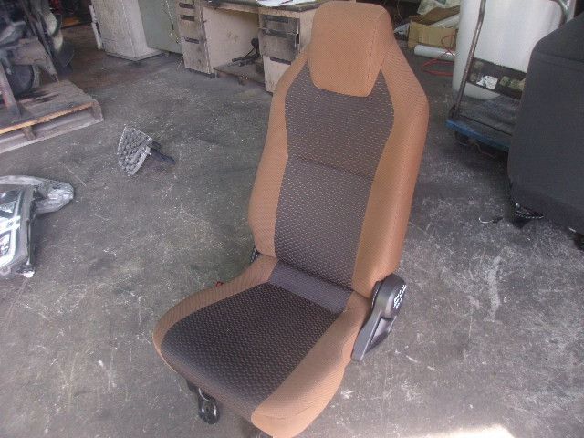 アシスタントシート