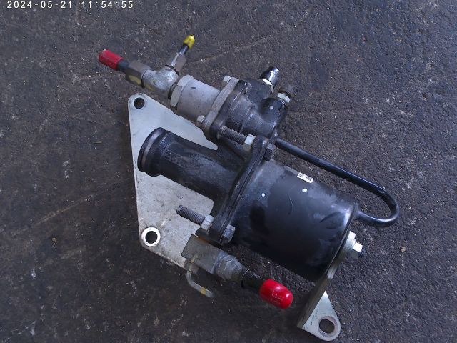 クラッチブースター