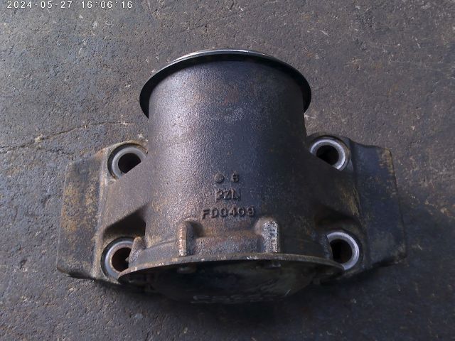 スプリングサドル(左)