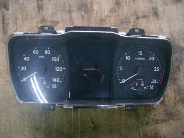 スピードメーター