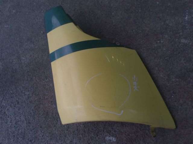 コーナーパネル(右)