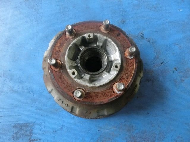 ハブドラAy(前右)