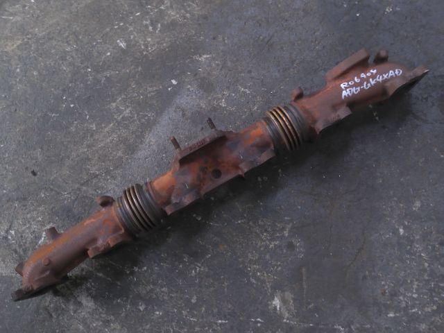 エキゾーストマニホールド