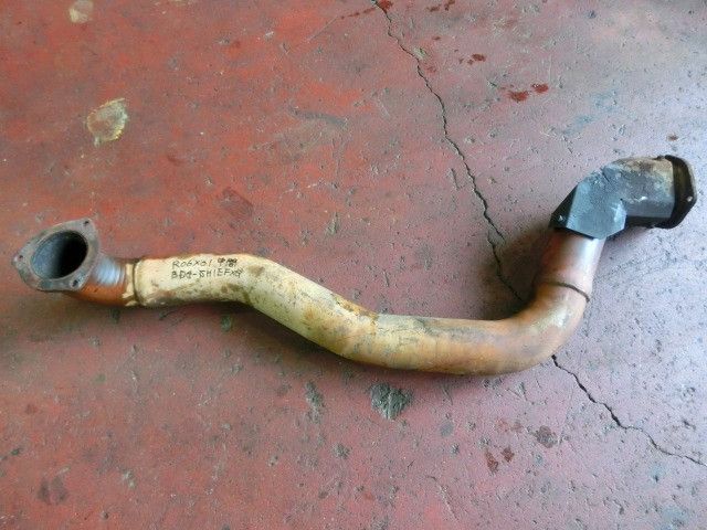 マフラーパイプ