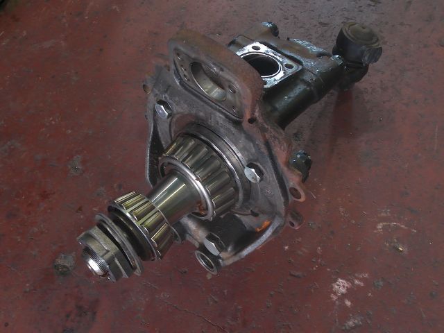 ナックルAy1軸目(右)