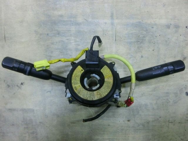 コンビネーションスイッチ