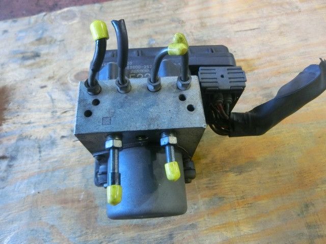 ABSアクチュエーター