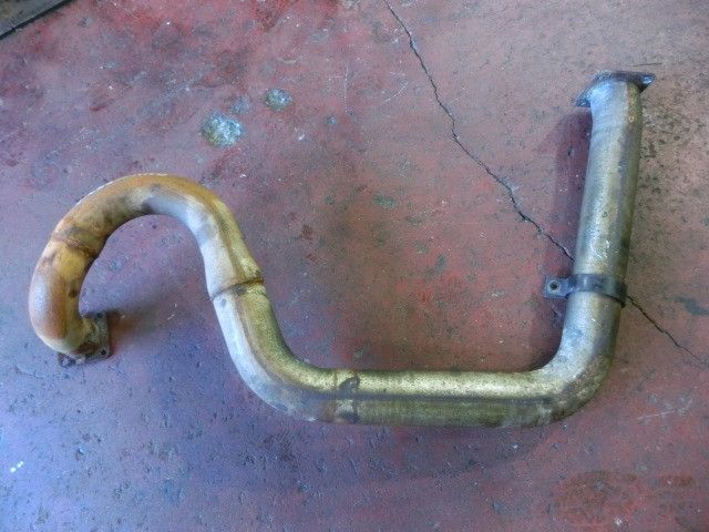 マフラーパイプ