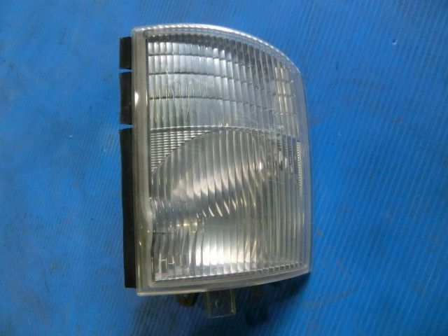 コーナーランプ(右)