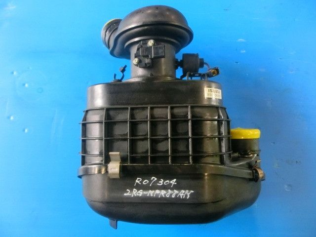 エアクリーナー