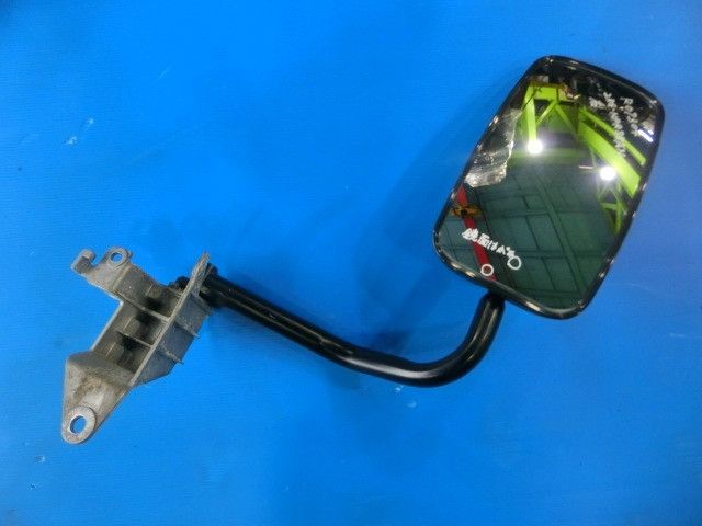 サイドミラーAy(右)