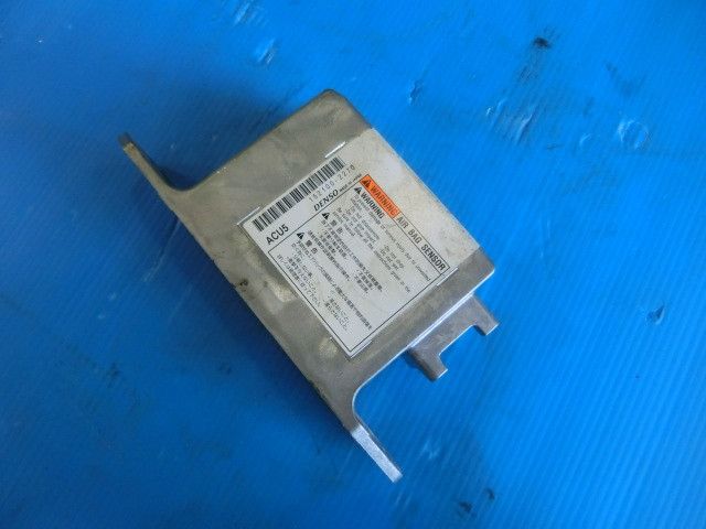 エアバッグコンピューター