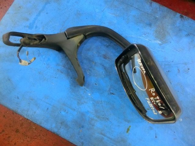 サイドミラーAy(右)