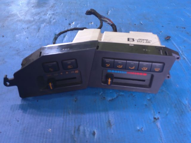 エアコンパネル