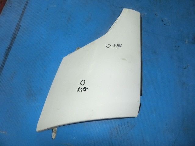 コーナーパネル(左)