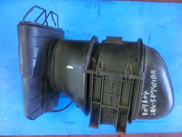 エアクリーナー