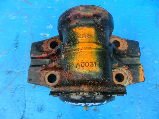 スプリングサドル(左)