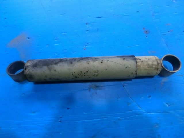 ショックアブソーバー(前右)