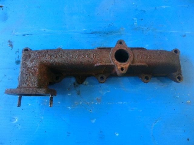 エキゾーストマニホールド