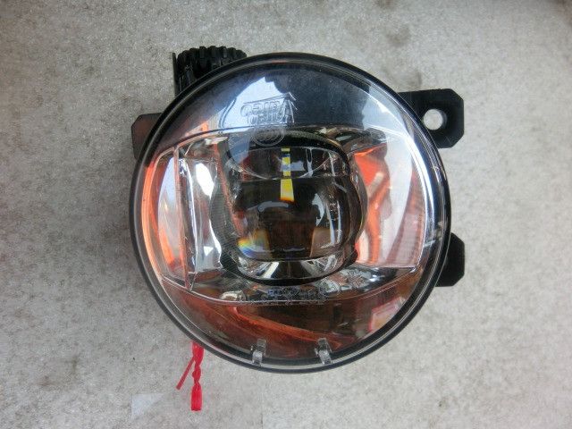 フォグランプ(右)