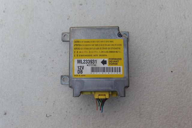 エアバッグコンピューター