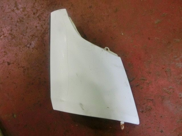 コーナーパネル(右)