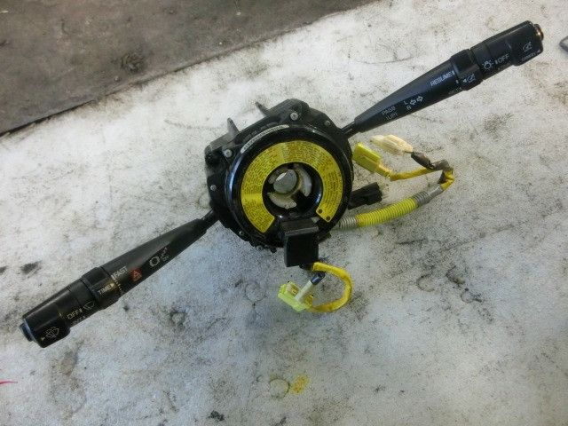 コンビネーションスイッチ