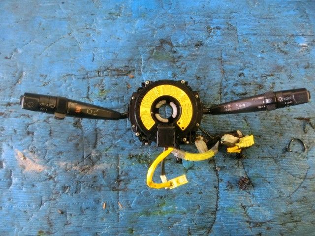 コンビネーションスイッチ