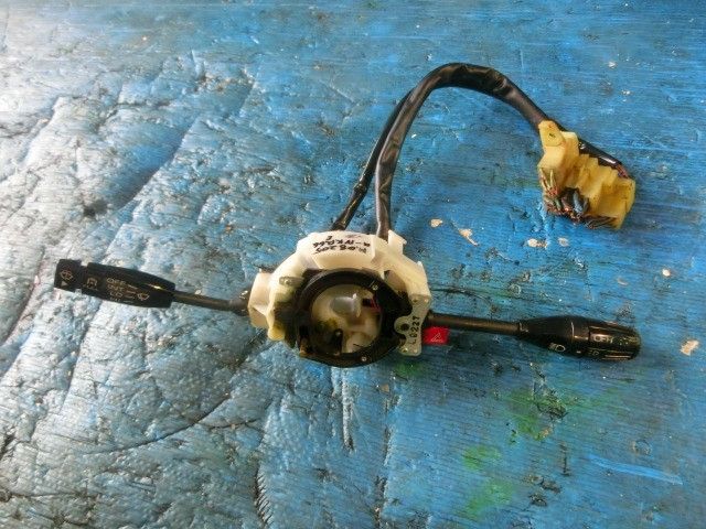 コンビネーションスイッチ