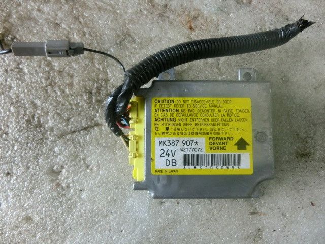 エアバッグコンピューター