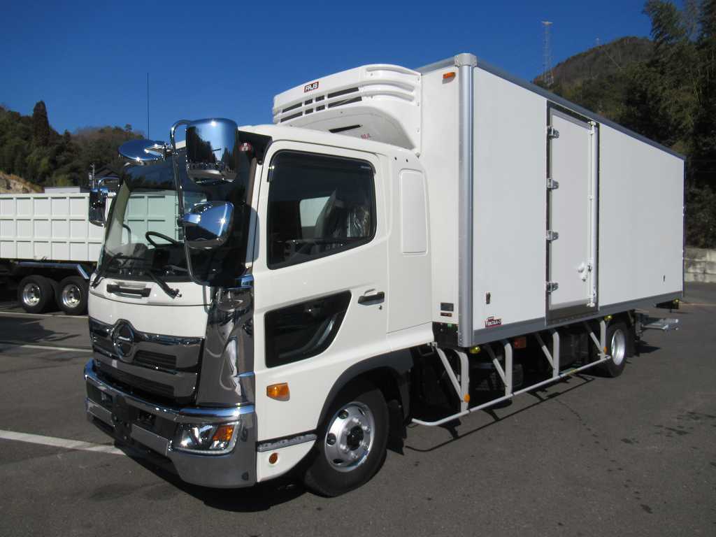 P/G付冷凍車